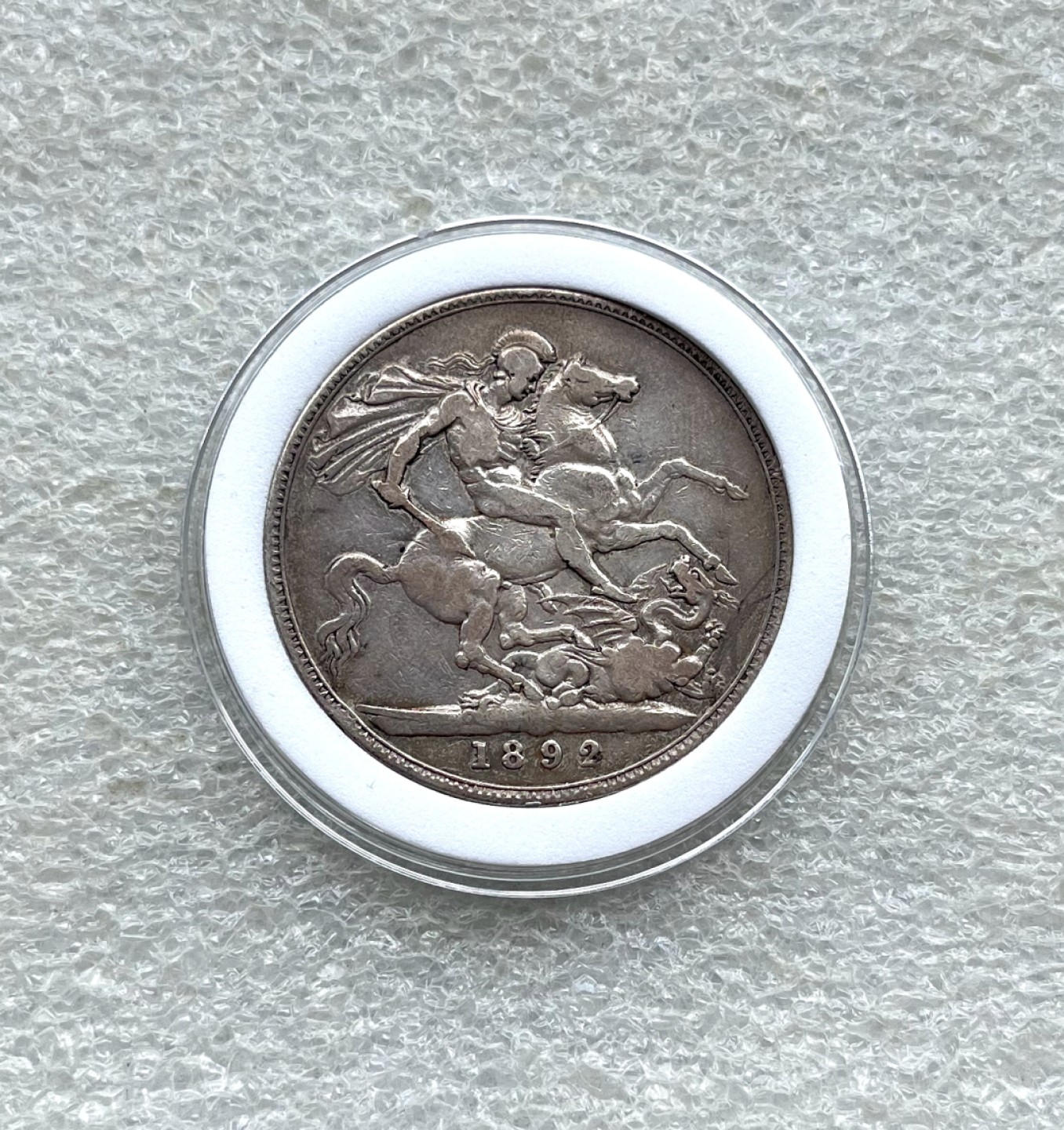 各位好友五一假期快乐。英国英属近现代币、银章等，彼得堡世界钱币勋章拍卖第49期