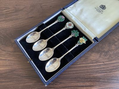 全场0起0押金！大陆勋赏俱乐部第二期拍卖 - （代拍）英国谢菲尔德珐琅纯银勺子一套 第二组