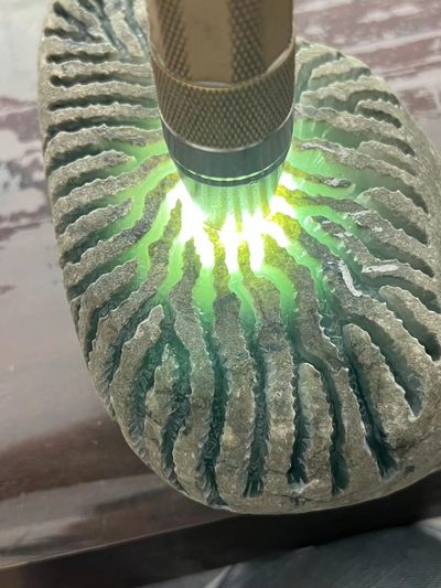 新货🎉🎉……老场口:后江大面积开窗…可博贵妃手镯 大牌子料…开窗处已有牌子挂件位…有胶感…起荧光…稳稳取件…出货品质高，重量1254克， - 新货🎉🎉……老场口:后江大面积开窗…可博贵妃手镯 大牌子料…开窗处已有牌子挂件位…有胶感…起荧光…稳稳取件…出货品质高，重量1254克，