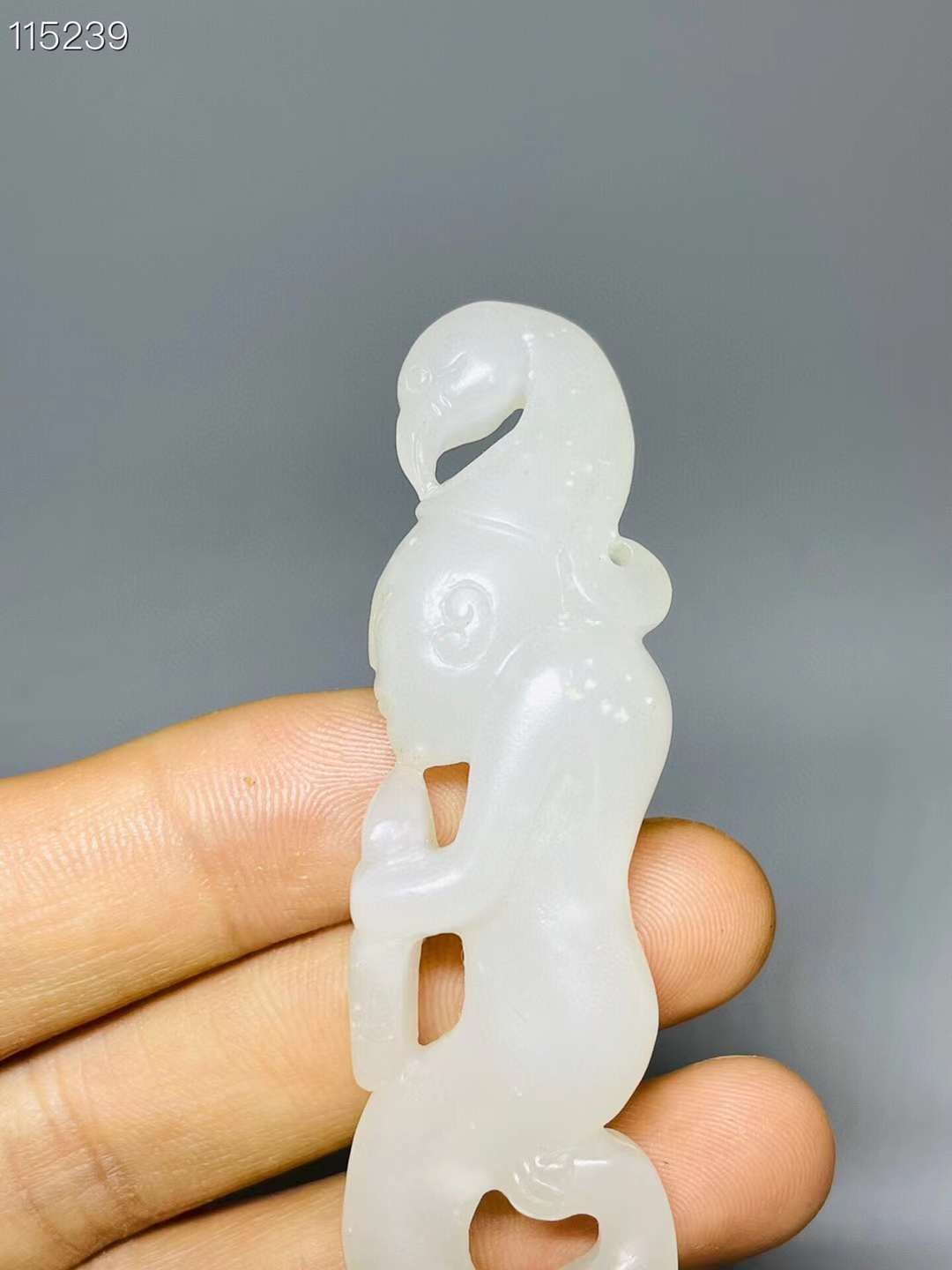 旧藏●精品和田白玉精雕手把件