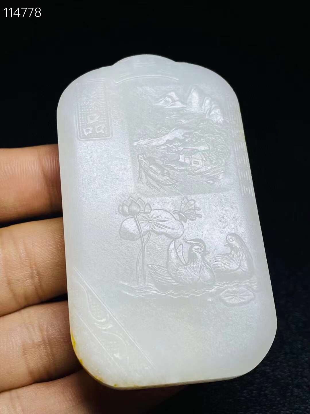 旧藏●精品和田玉精雕鸳鸯挂牌