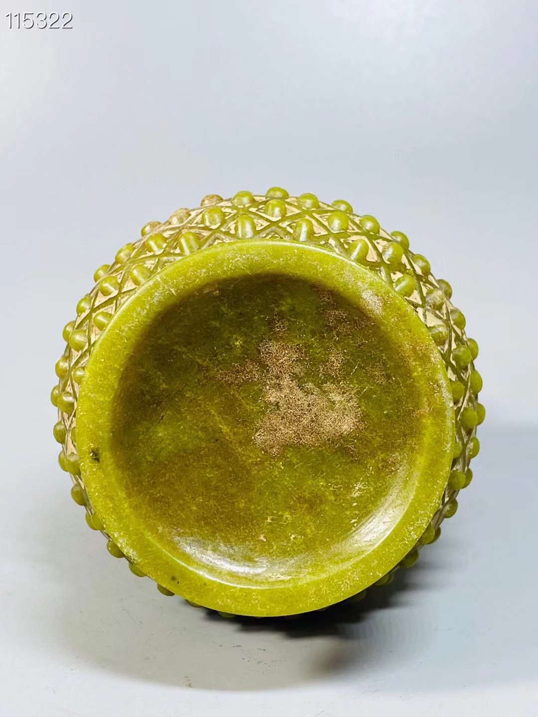 旧藏●精品高古玉精雕象耳瓶一对