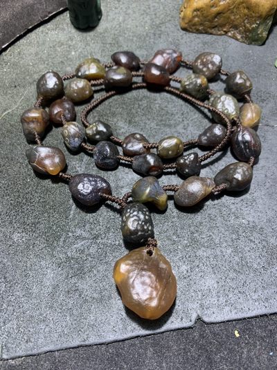 放一条福利！精美天然戈壁墨色玛瑙原石项链一条， - 放一条福利！精美天然戈壁墨色玛瑙原石项链一条，