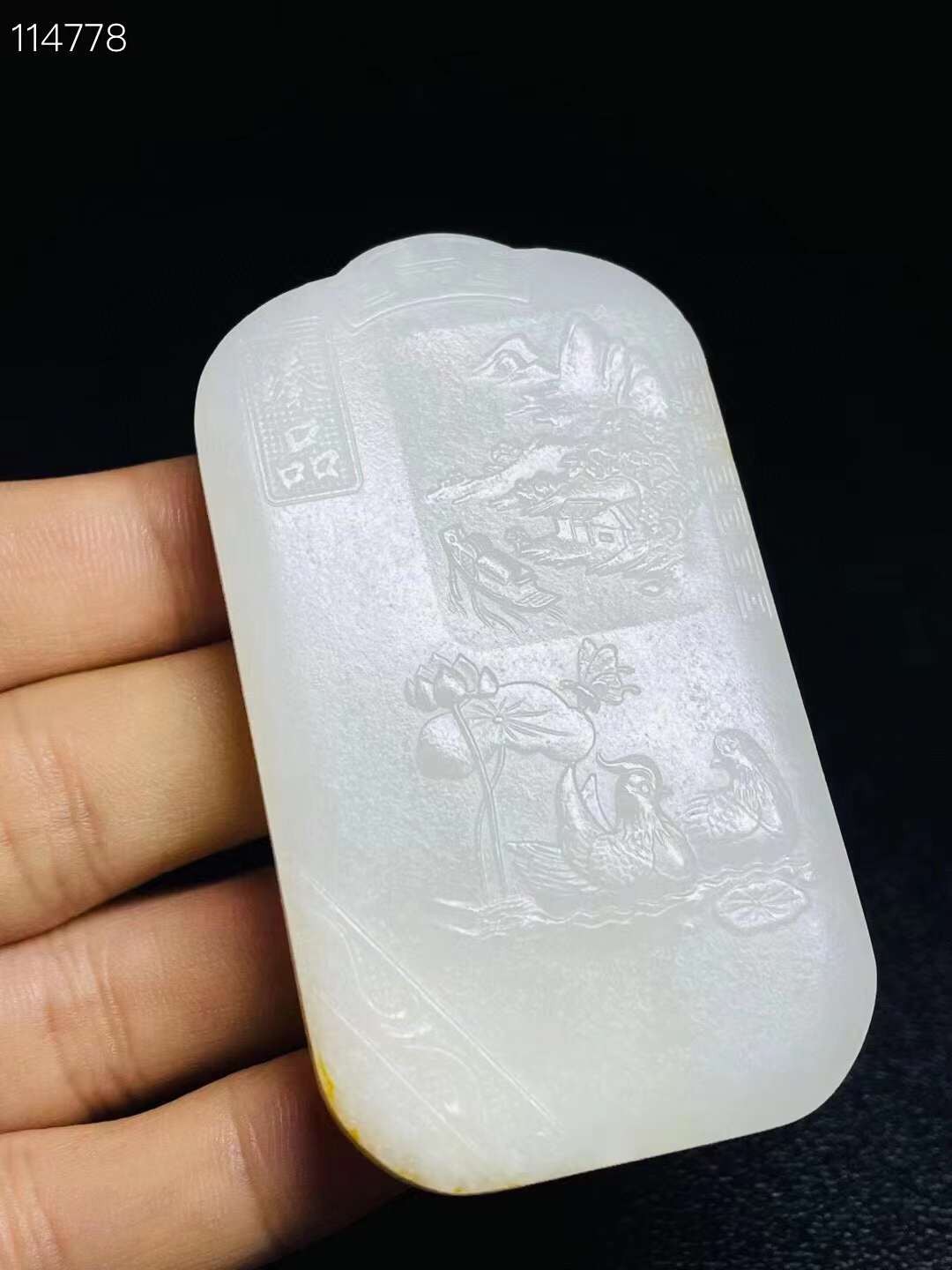 旧藏●精品和田玉精雕鸳鸯挂牌
