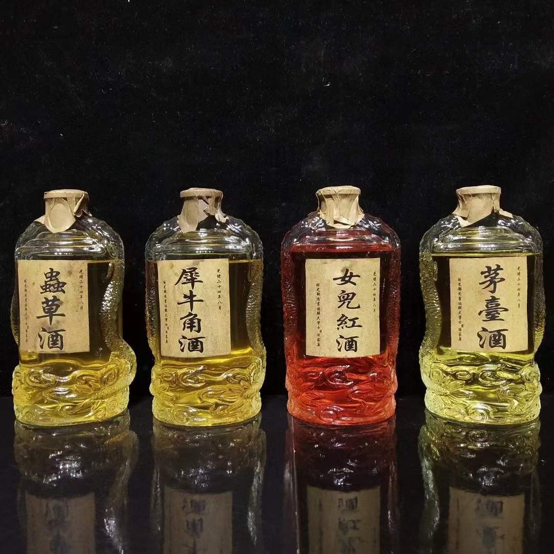 光绪二十四年珍藏贡酒《竹叶青，虎骨，女儿红，虎鞭，虫草，茅臺，麝香，人参，鹿茸，犀牛角，杏花村，沉香》（单个售价） 光绪二十四年珍藏贡酒《竹叶青，虎骨，女儿红，虎鞭，虫草，茅臺，麝香，人参，鹿茸，犀牛角，杏花村，沉香》（单个售价）