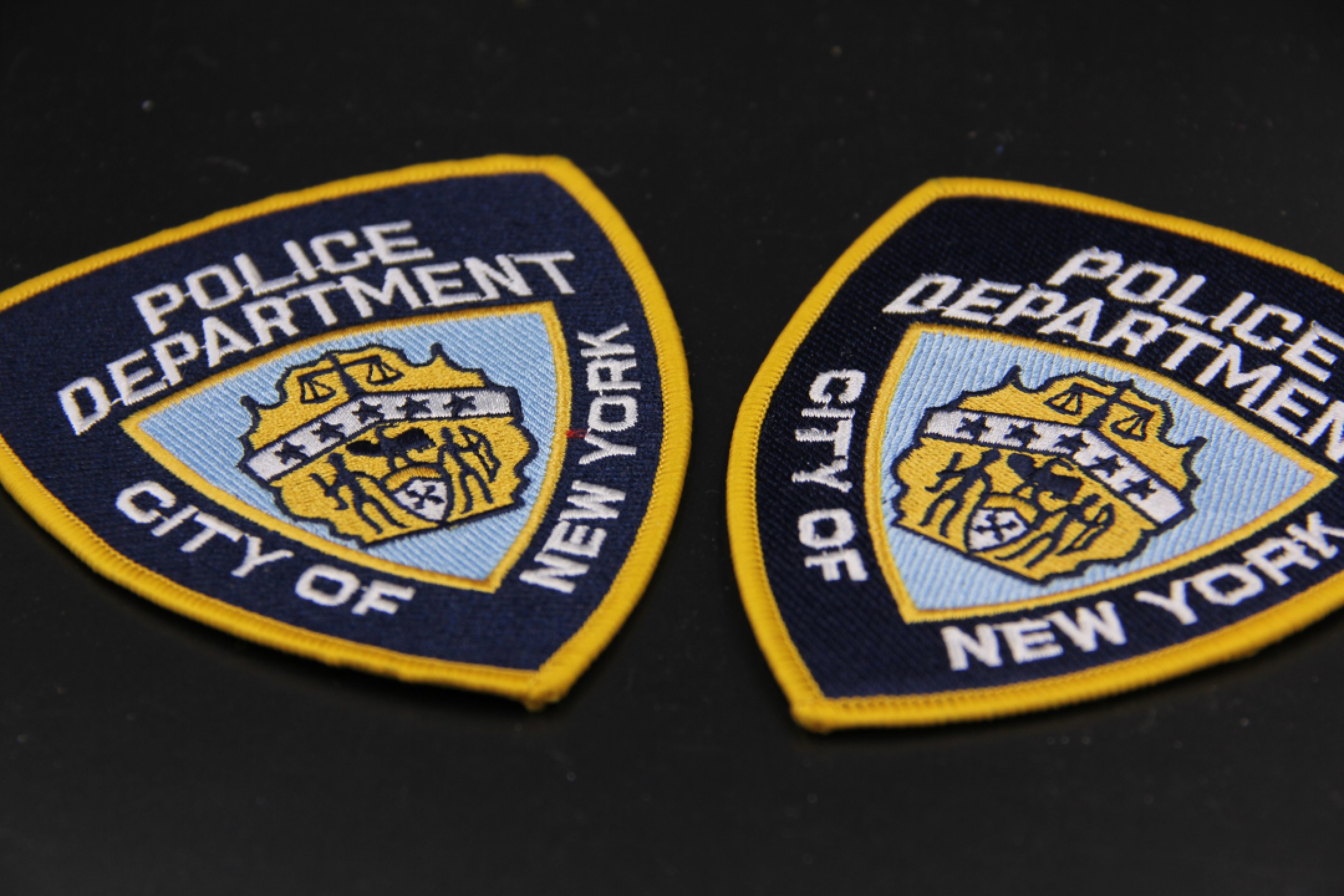 全场0起0押金！大陆勋赏俱乐部第二期拍卖 美国纽约NYPD臂章一对