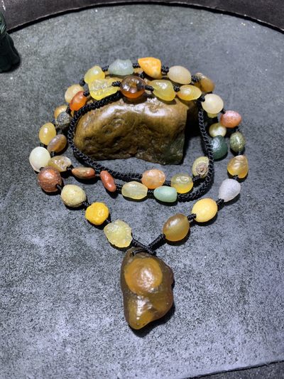 精美天然阿拉善彩珠玛瑙项链一条， - 精美天然阿拉善彩珠玛瑙项链一条，