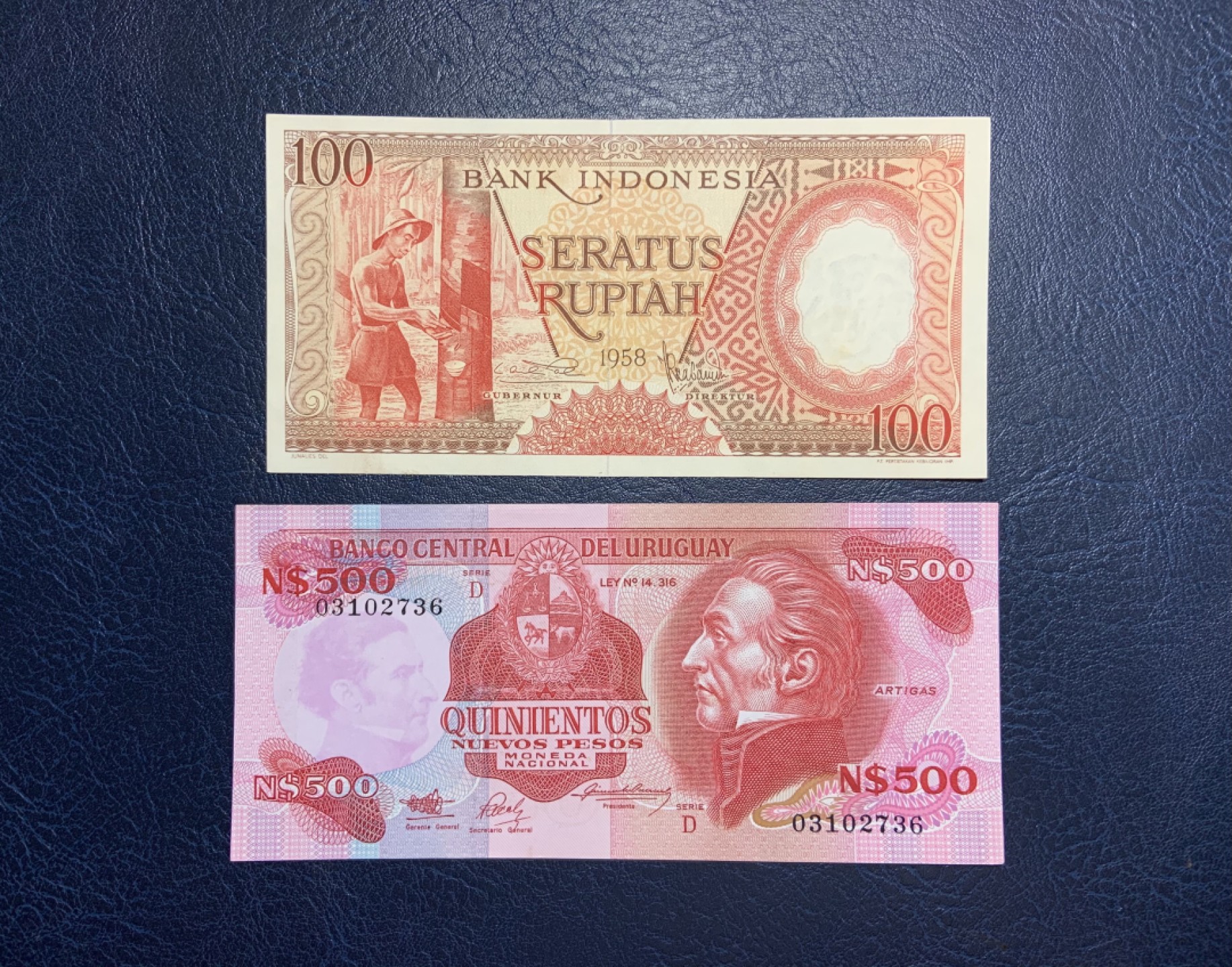 收藏联盟Quantum Auction 第255期拍卖  印度尼西亚1958年100卢比和乌拉圭1991年500比索 品相UNC 边角有瑕疵 细节如图