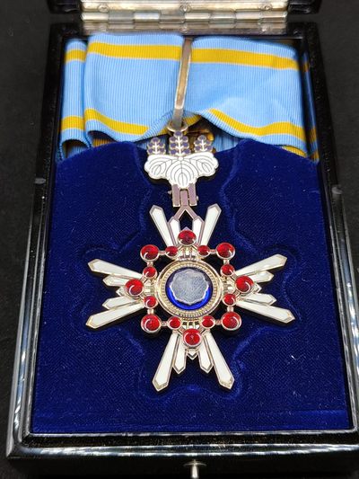 全场0元起拍 第53期 咸鱼国勋章拍卖专场 5月7日（周日）下午6：00开始 - 荣典后日本瑞宝中授章 银制珐琅