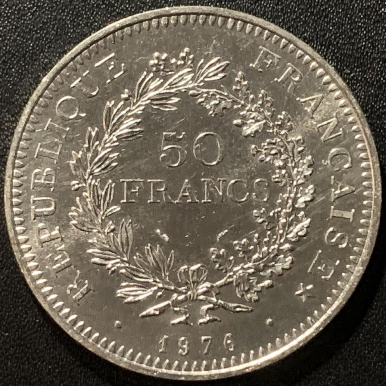 紫瑗钱币——第265期拍卖  法国 1976年 大力神 50法郎 30克 0.9银 UNC