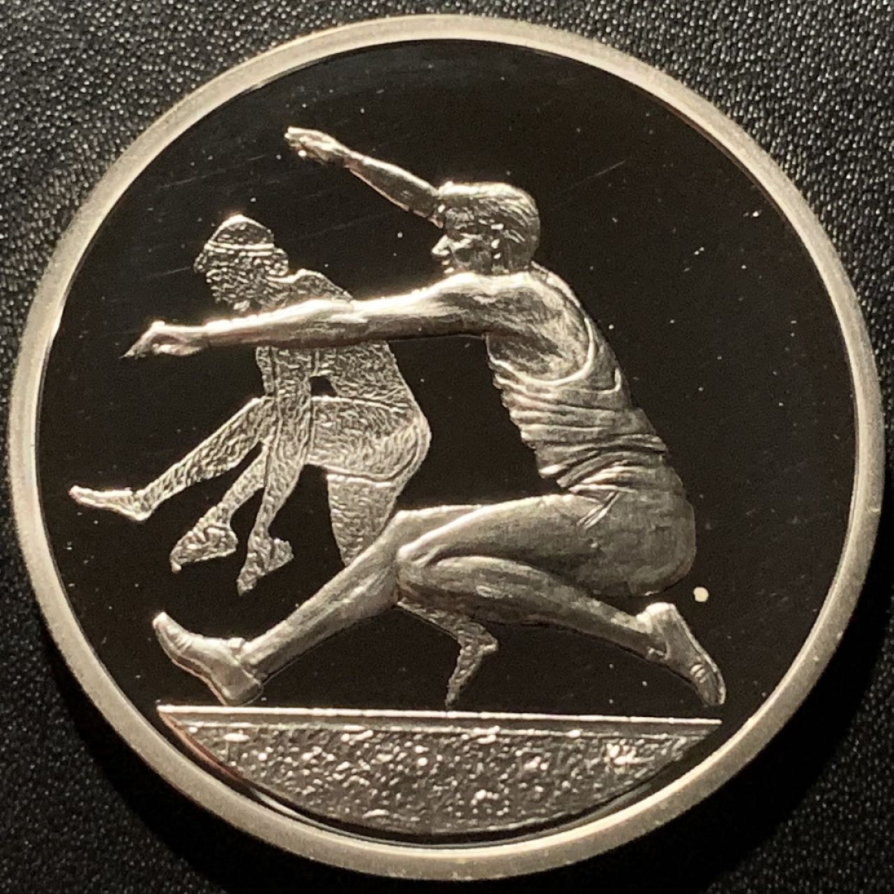 紫瑗钱币——第281期拍卖 希腊 2003年 雅典奥运会 古代与现代跳远 10欧元 34克 0.925银 精制