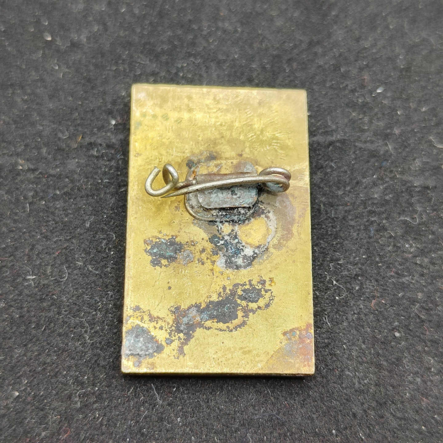 全场0元起拍 第53期 咸鱼国勋章拍卖专场 5月7日（周日）下午6：00开始 东德建国30周年纪念章