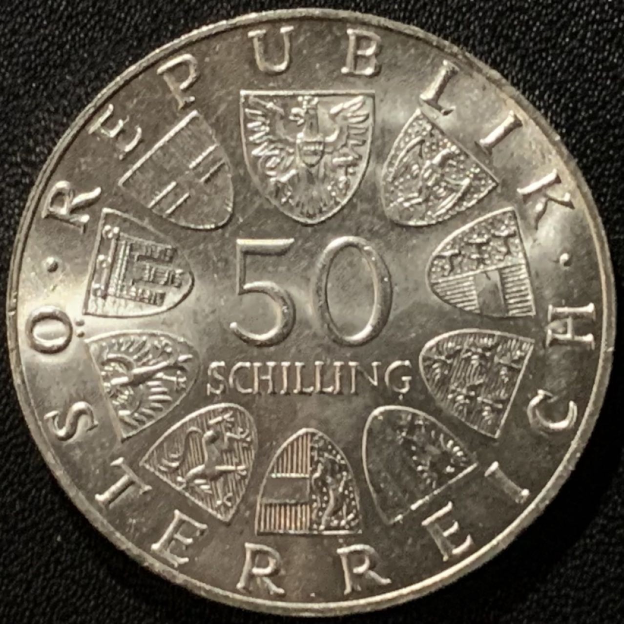 紫瑗钱币——第265期拍卖 奥地利 1966年 国家银行150周年 50先令 20克 0.9银 UNC