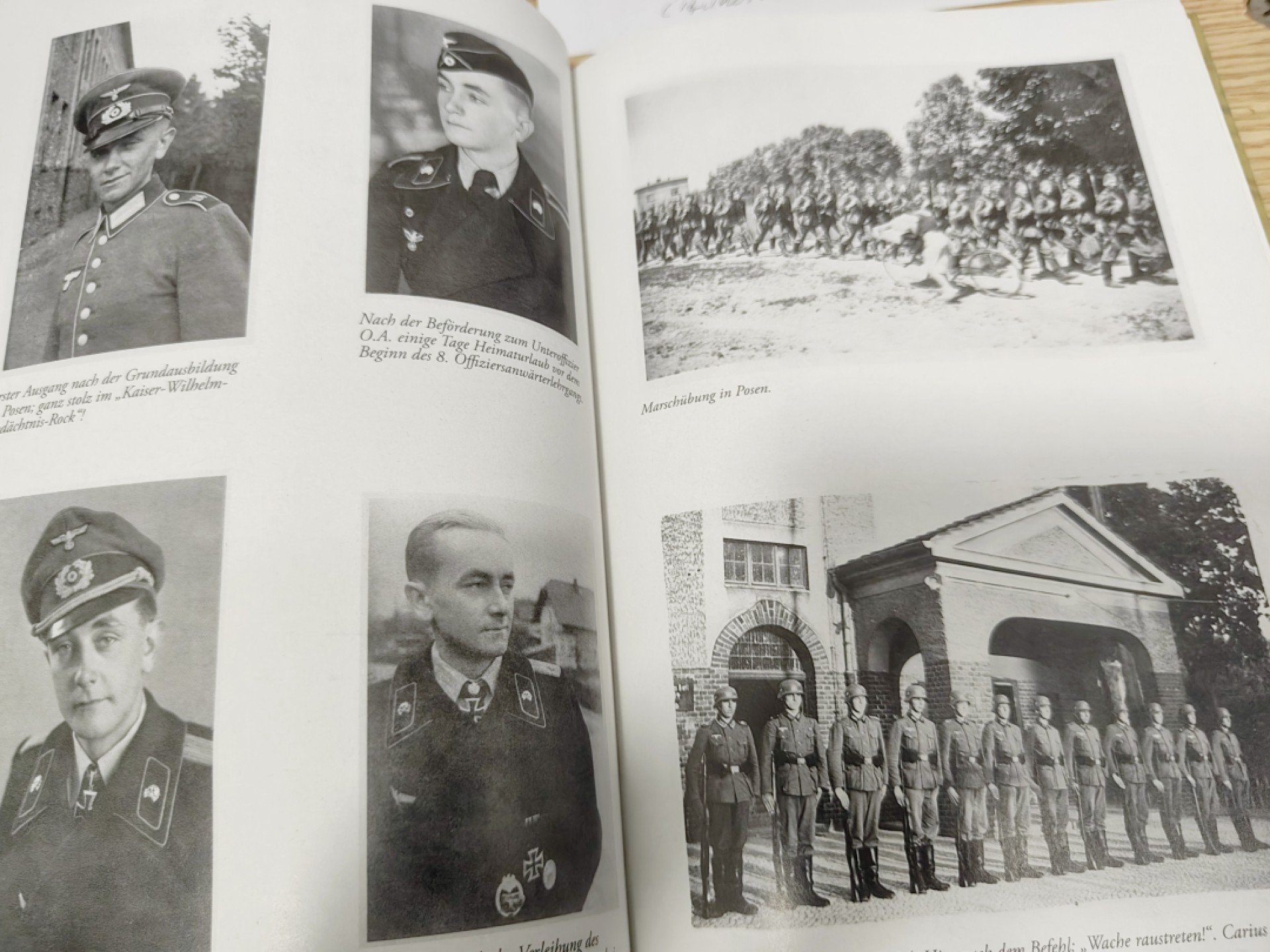 全场0元起拍 第53期 咸鱼国勋章拍卖专场 5月7日（周日）下午6：00开始 奥托.卡尔尤斯印签传记 带照片和复印报纸⭐