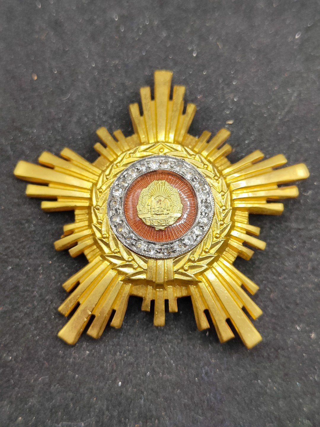 全场0元起拍 第53期 咸鱼国勋章拍卖专场 5月7日（周日）下午6：00开始 二级罗马尼亚之星勋章 嵌宝