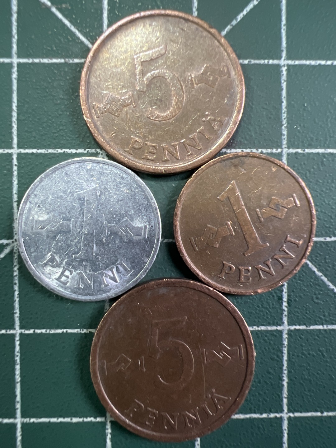 泡泡堂第305期  世界硬币 （无押金，捡漏，全场20包邮，偏远地区除外，接收代拍业务） 芬兰4枚