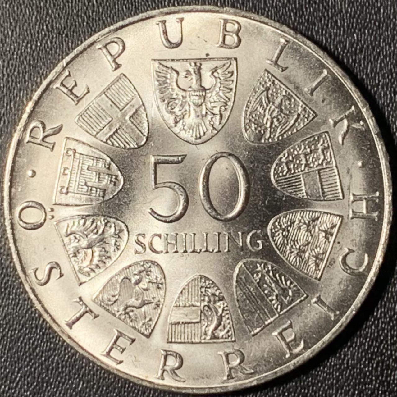 紫瑗钱币——第268期拍卖 奥地利 1970年 因斯布鲁克大学300周年 50先令 20克 0.9银 UNC