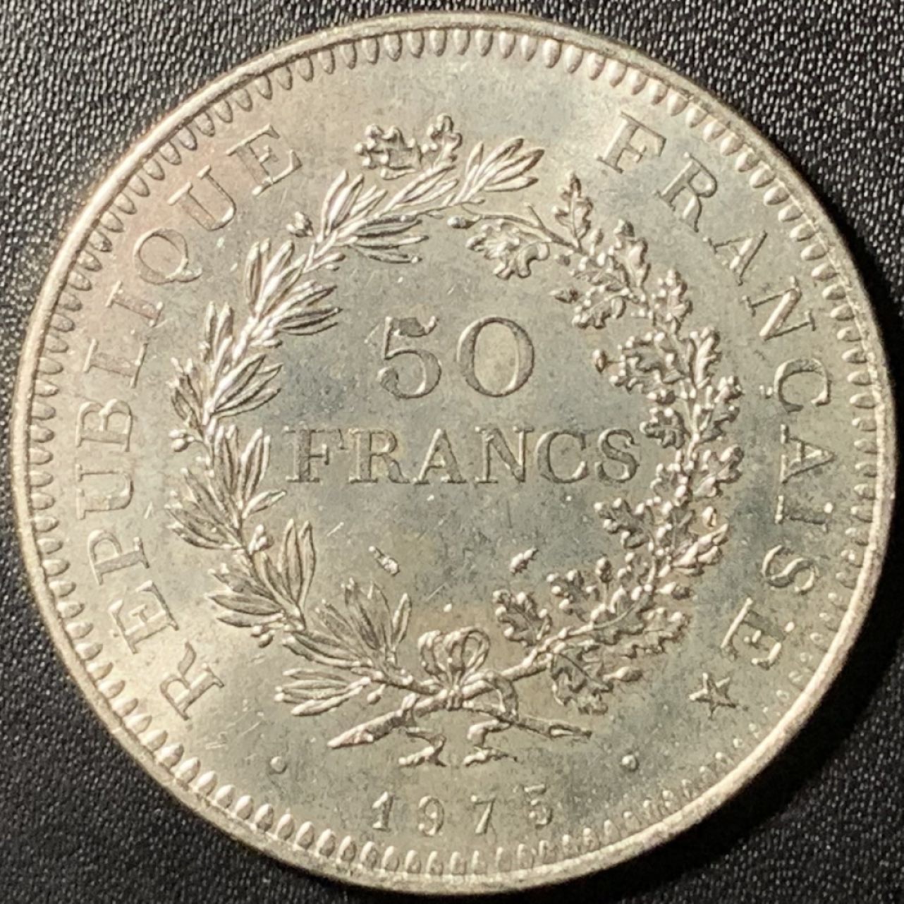 紫瑗钱币——第267期拍卖 法国 1975年 大力神 50法郎 30克 0.9银 UNC