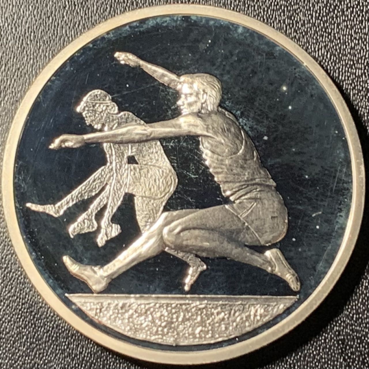 紫瑗钱币——第285期拍卖 希腊 2003年 雅典奥运会 古代与现代跳远 10欧元 34克 0.925银 精制