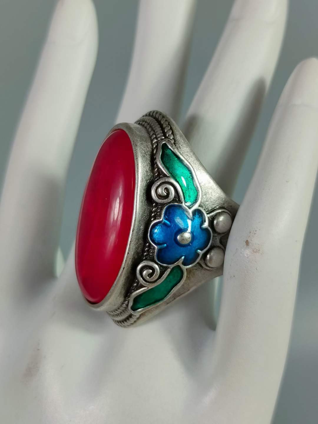 锦盒装景泰蓝银镶顶级翡翠戒指💍