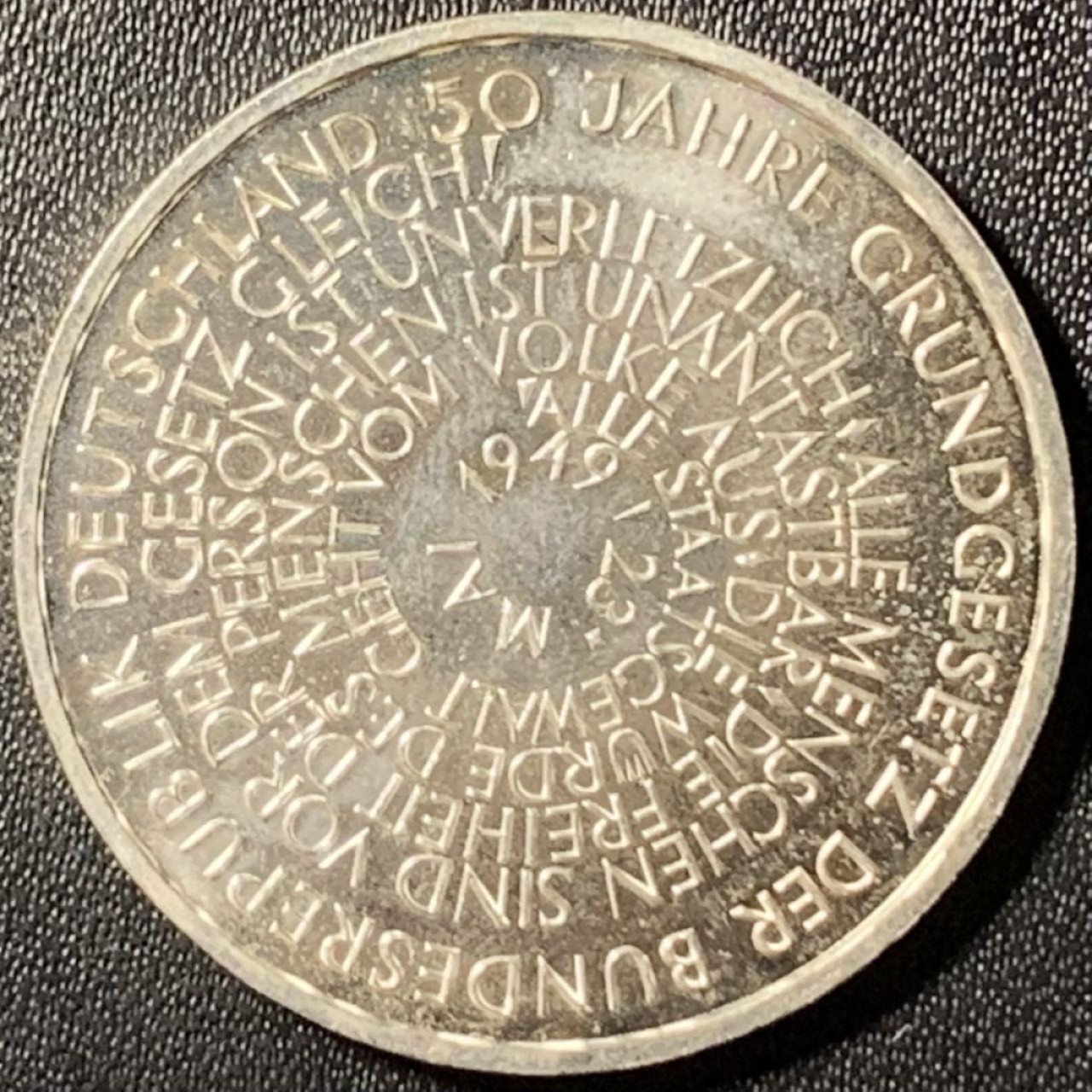 紫瑗钱币——第285期拍卖 德国 1999年 D厂 宪法50周年 10马克 15.5克 0.925银 UNC
