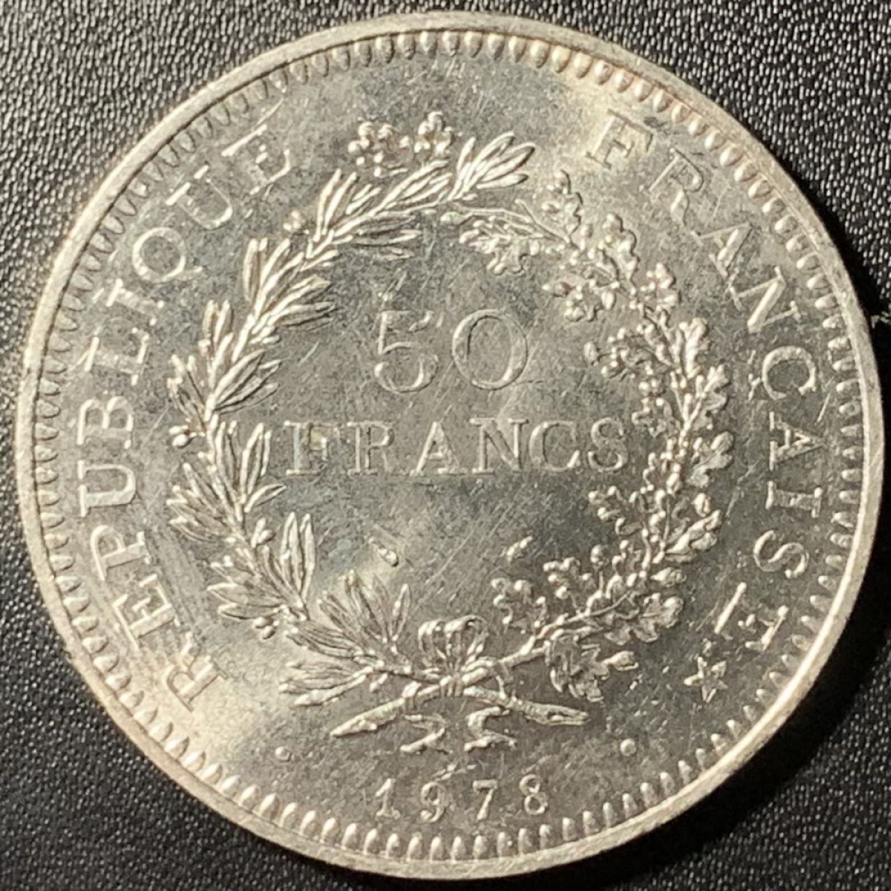 紫瑗钱币——第267期拍卖 法国 1978年 大力神 50法郎 30克 0.9银 UNC