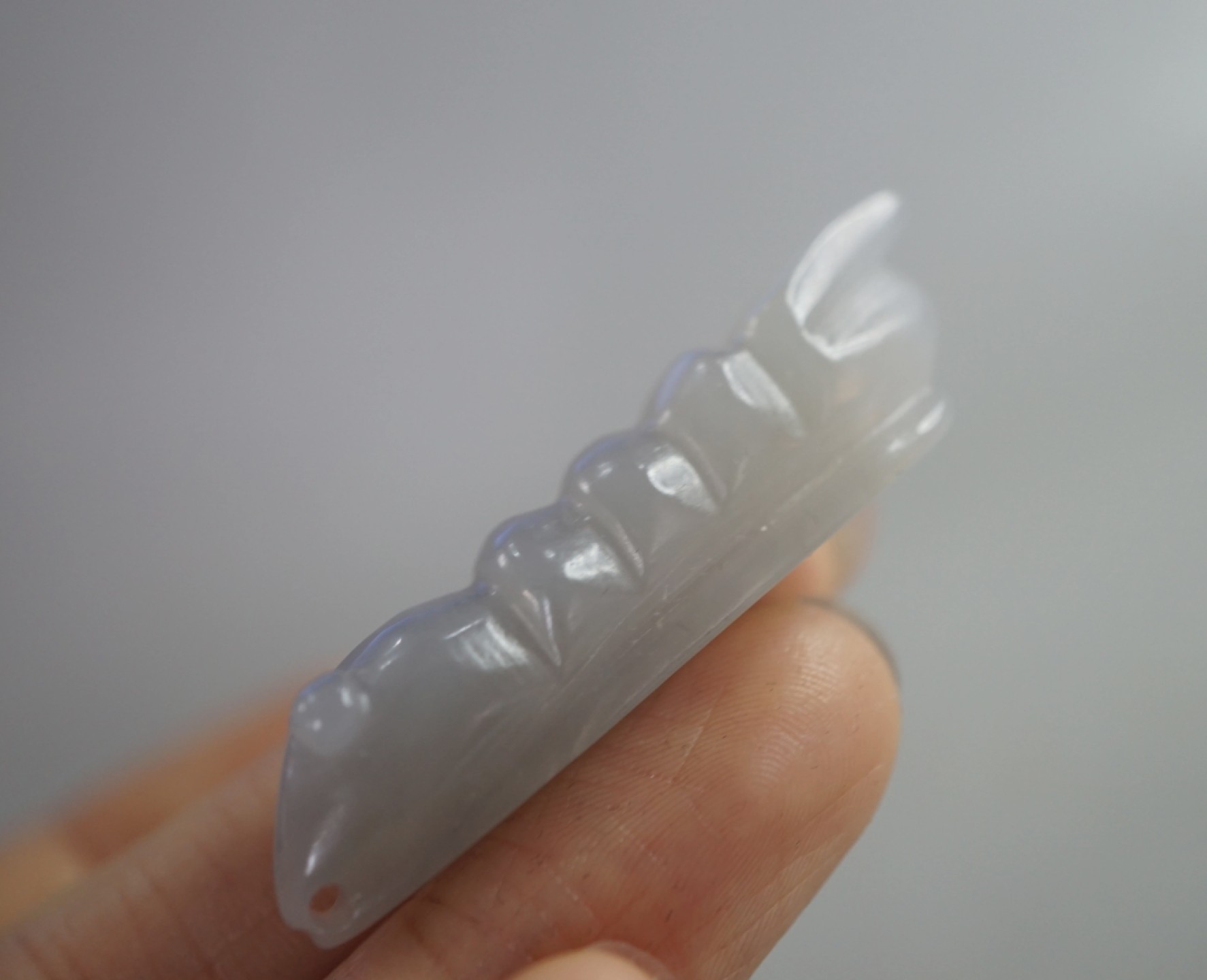 玉石手串文玩杂件 和田玉玉蚕挂件