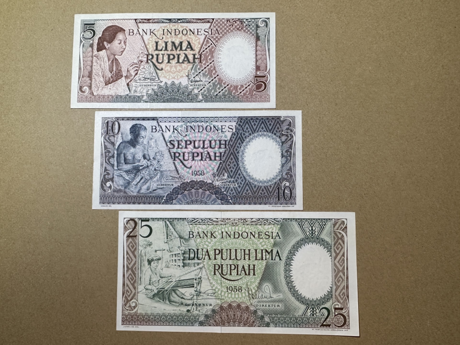 《张总收藏》99期——外币精品100拍 印度尼西亚5、10、25盾3张 UNC 1958年版本