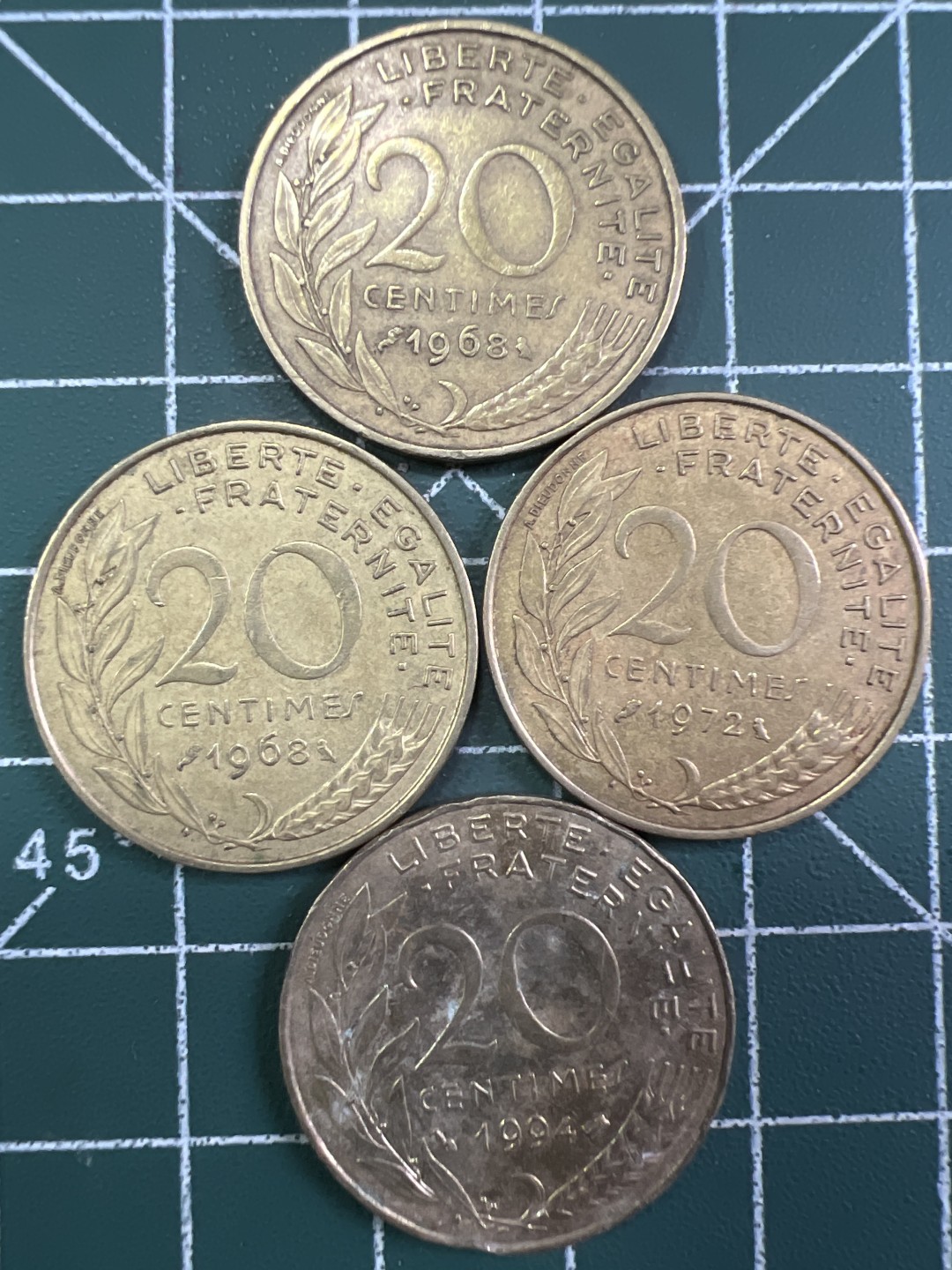 泡泡堂第305期  世界硬币 （无押金，捡漏，全场20包邮，偏远地区除外，接收代拍业务） 法国20法