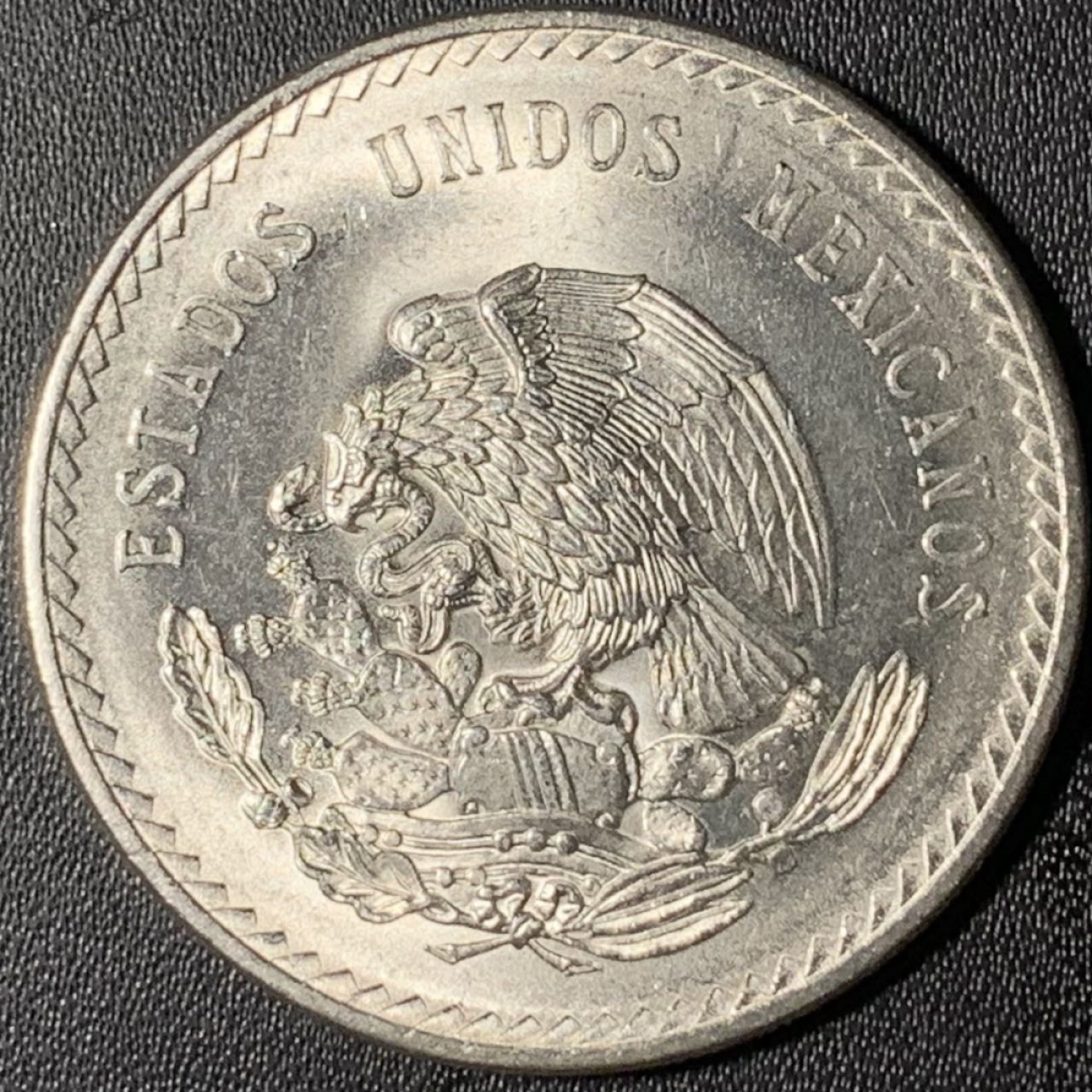 紫瑗钱币——第268期拍卖 墨西哥 1948年 印第安人 5比索 30克 0.9银 UNC