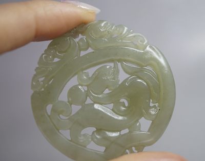 玉石翡翠玛瑙｜拍卖专场 和田玉龙纹镂空配饰