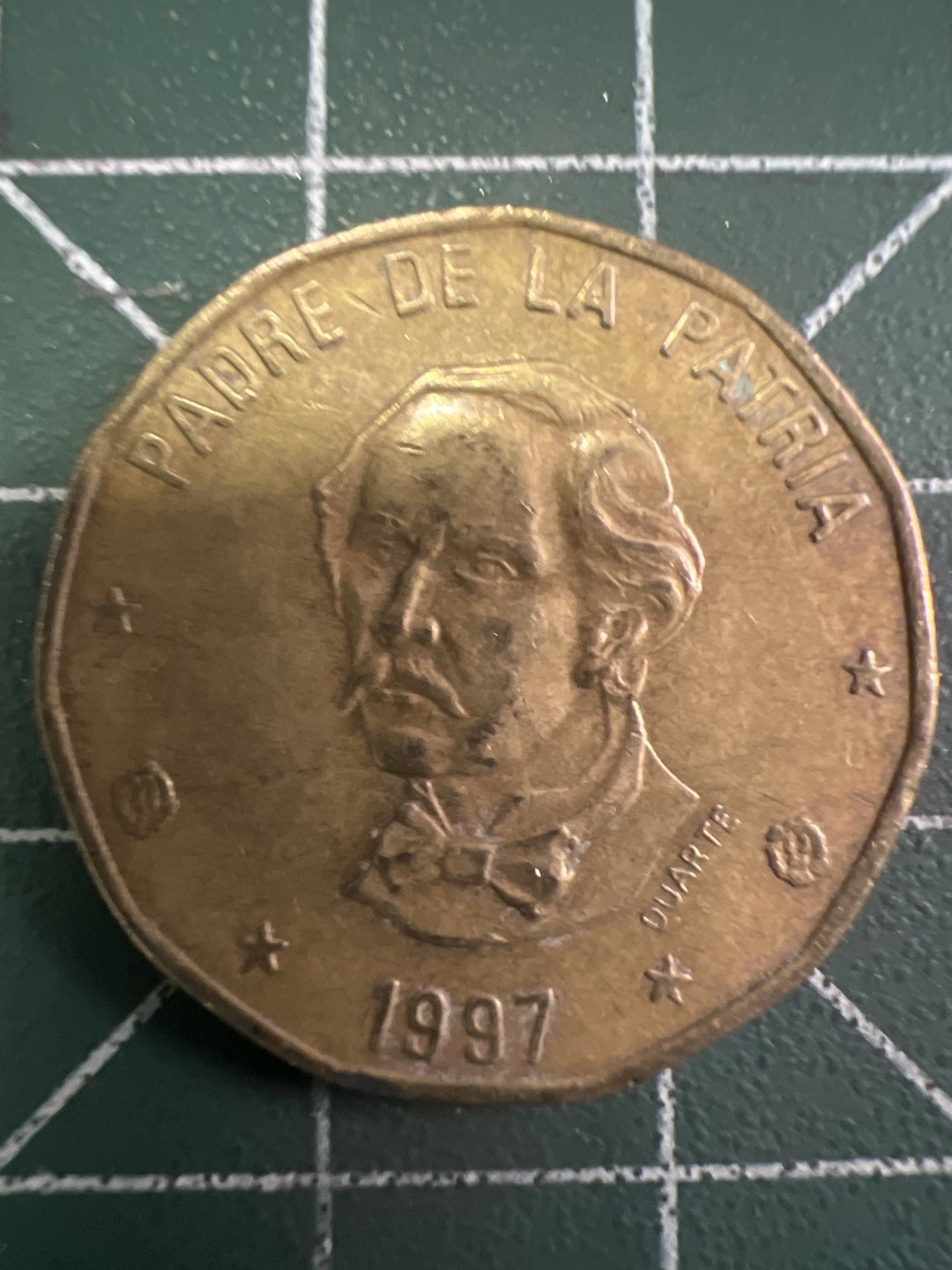泡泡堂微拍第180幕硬币捡漏可累计专场👿👿，累计满二十元包邮，接受代拍业务 多米尼加1比索