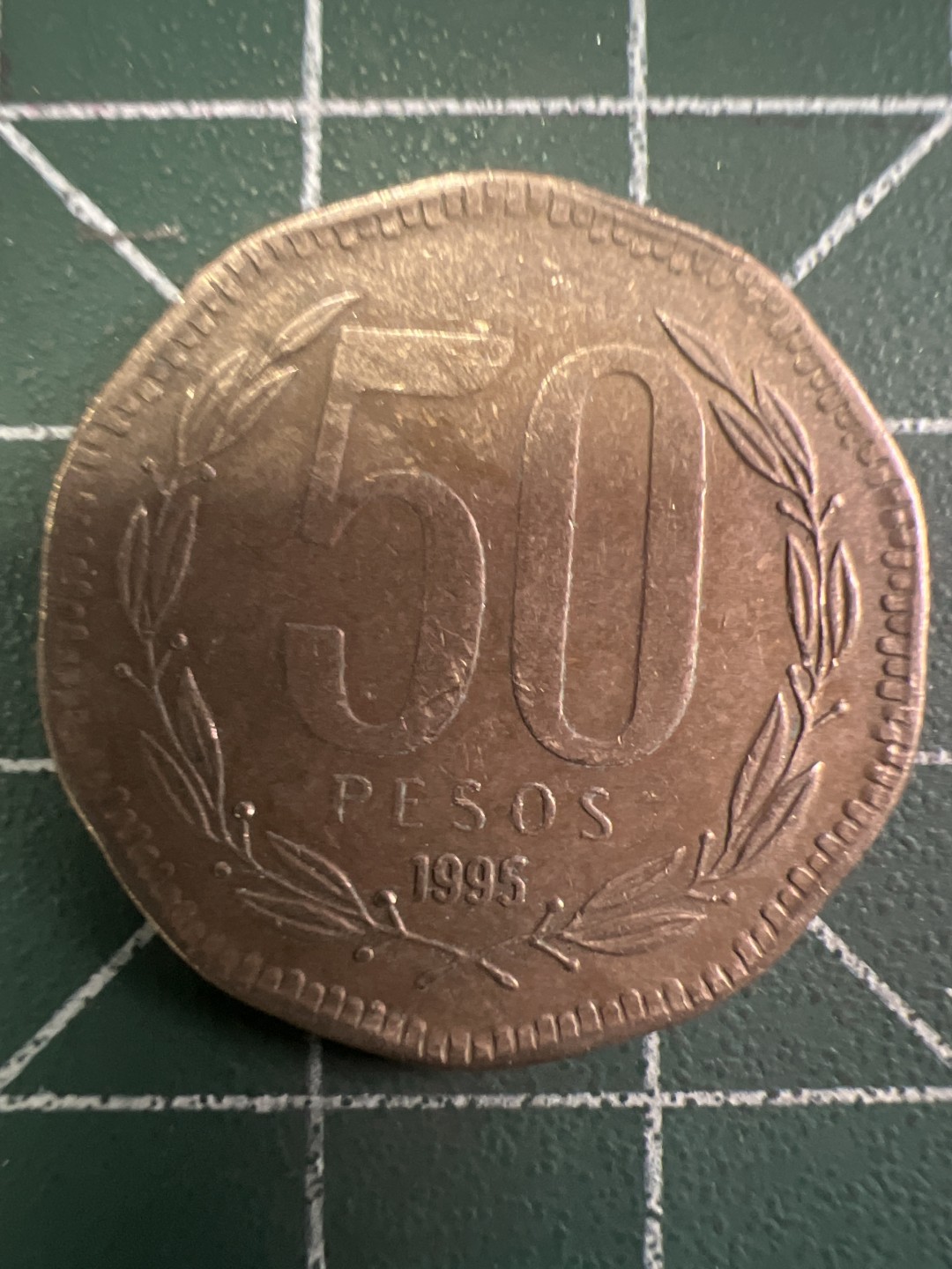 泡泡堂微拍第147幕硬币捡漏可累计专场👿👿，累计满二十元包邮，接受代拍业务 智利50比索