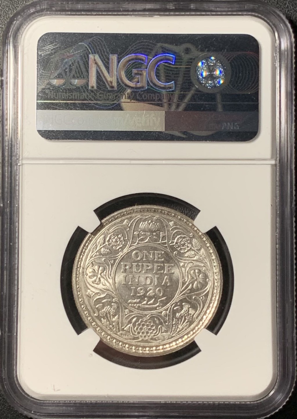 紫瑗钱币——第268期拍卖 英属印度 1920年 C版 乔治五世 1卢比 银币 NGC UNC Detail