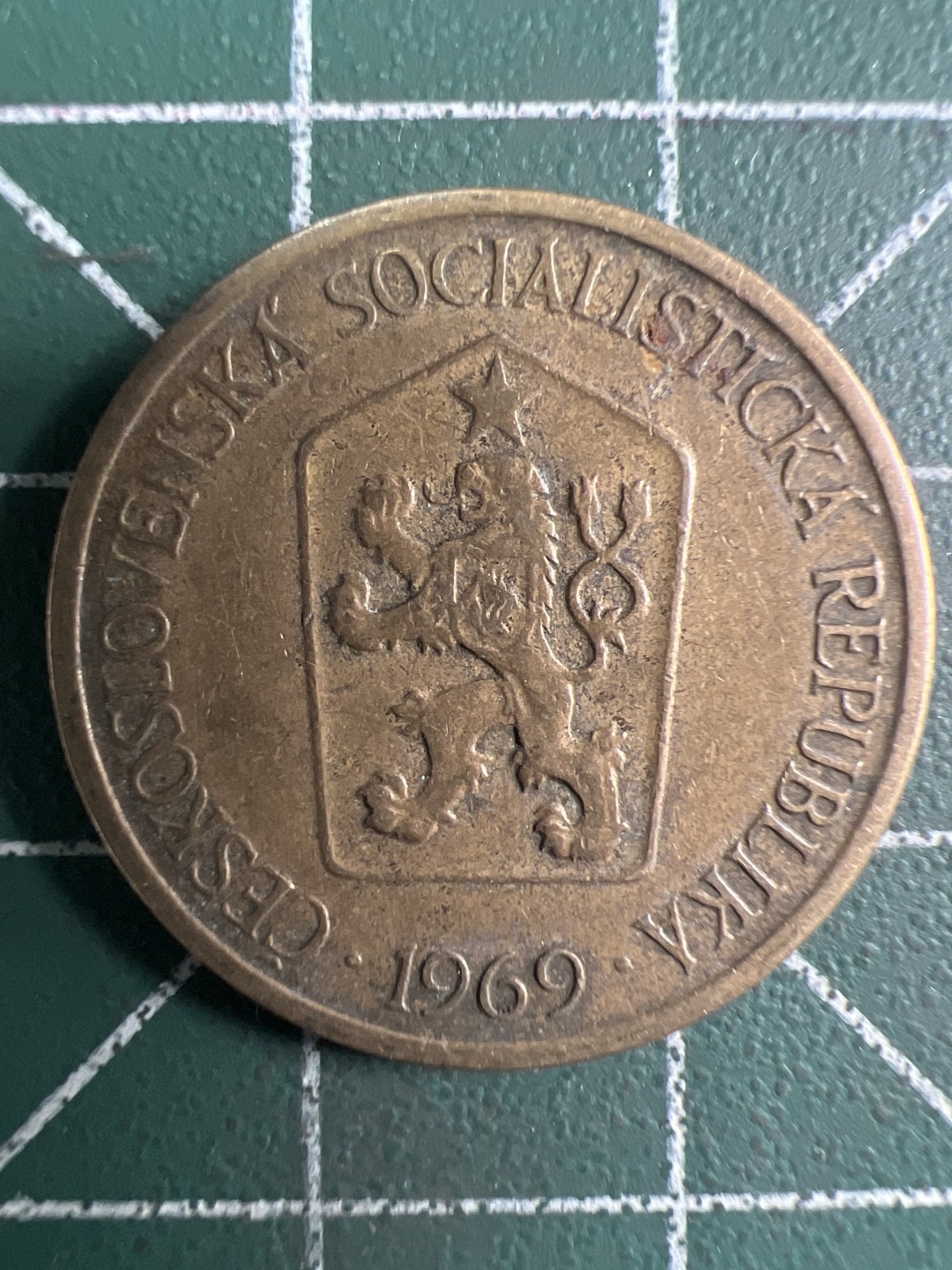 泡泡堂微拍第144幕硬币捡漏可累计专场👿👿，累计满二十元包邮，接受代拍业务 捷克1克朗