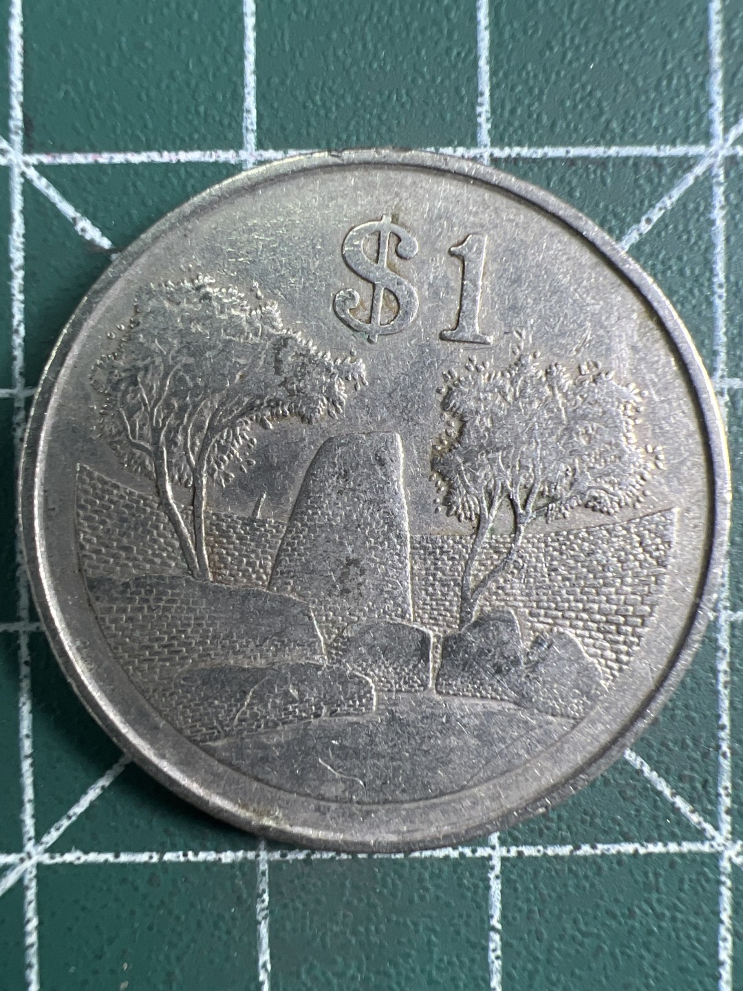 泡泡堂微拍第207幕硬币捡漏可累计专场👿👿，累计满二十元包邮，接受代拍业务 津巴布韦一元