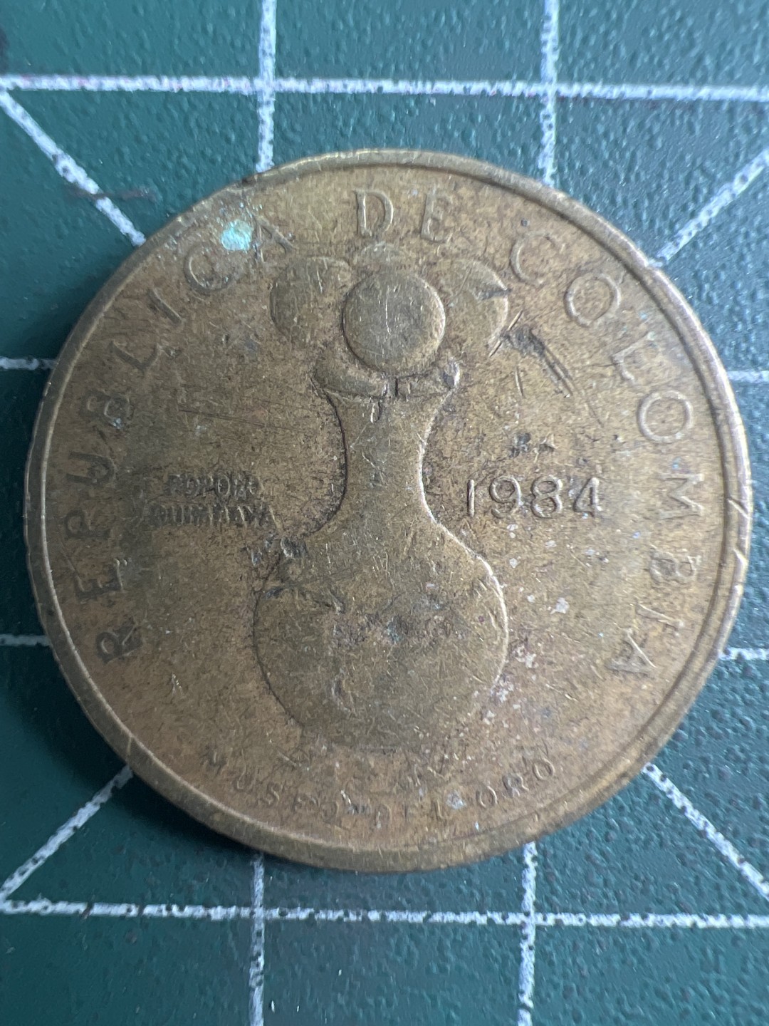 泡泡堂微拍第145幕硬币捡漏可累计专场👿👿，累计满二十元包邮，接受代拍业务 哥伦比亚20比索 