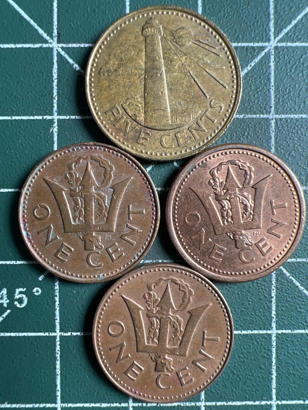 泡泡堂第306期  世界硬币 （无押金，捡漏，全场20包邮，偏远地区除外，接收代拍业务） 巴巴多斯四枚