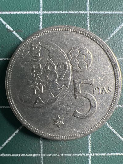 泡泡堂第328期  世界硬币 （无押金，捡漏，全场20包邮，偏远地区除外，接收代拍业务） - 西班牙5比塞塔 纪念币