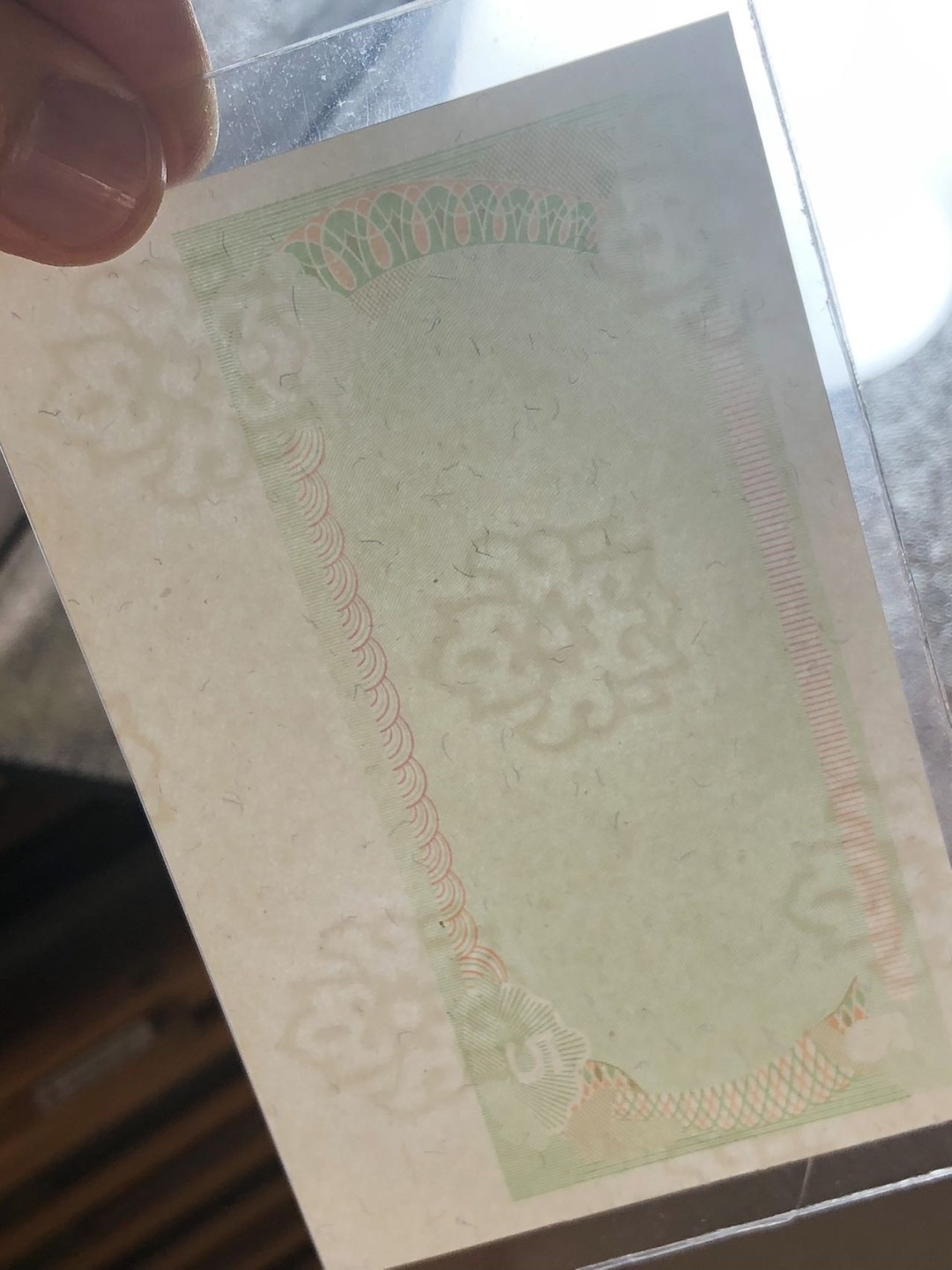 【三泉🏦Quan Se】拍卖第十三期⚖️ 越南1985年5盾“试样票”带边纸【UNC】