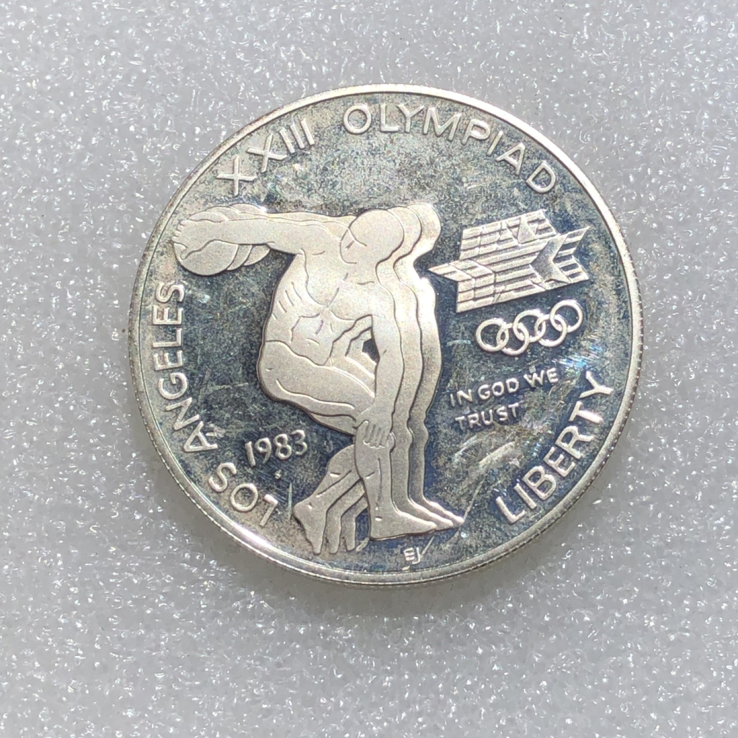 环球钱币第003场 90%银洛杉矶奥运会掷铁饼者银币