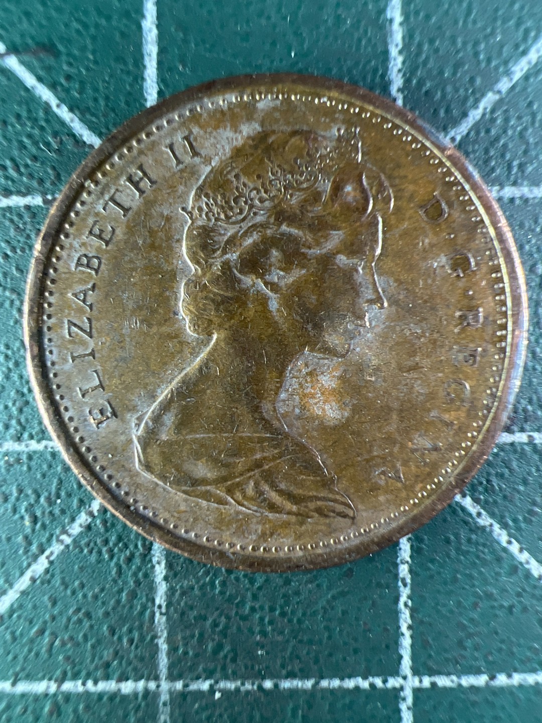 泡泡堂微拍第147幕硬币捡漏可累计专场👿👿，累计满二十元包邮，接受代拍业务 加拿大一分纪念币