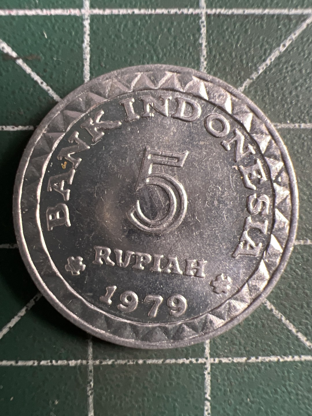 泡泡堂微拍第148幕硬币捡漏可累计专场👿👿，累计满二十元包邮，接受代拍业务 印尼5卢比纪念币 小