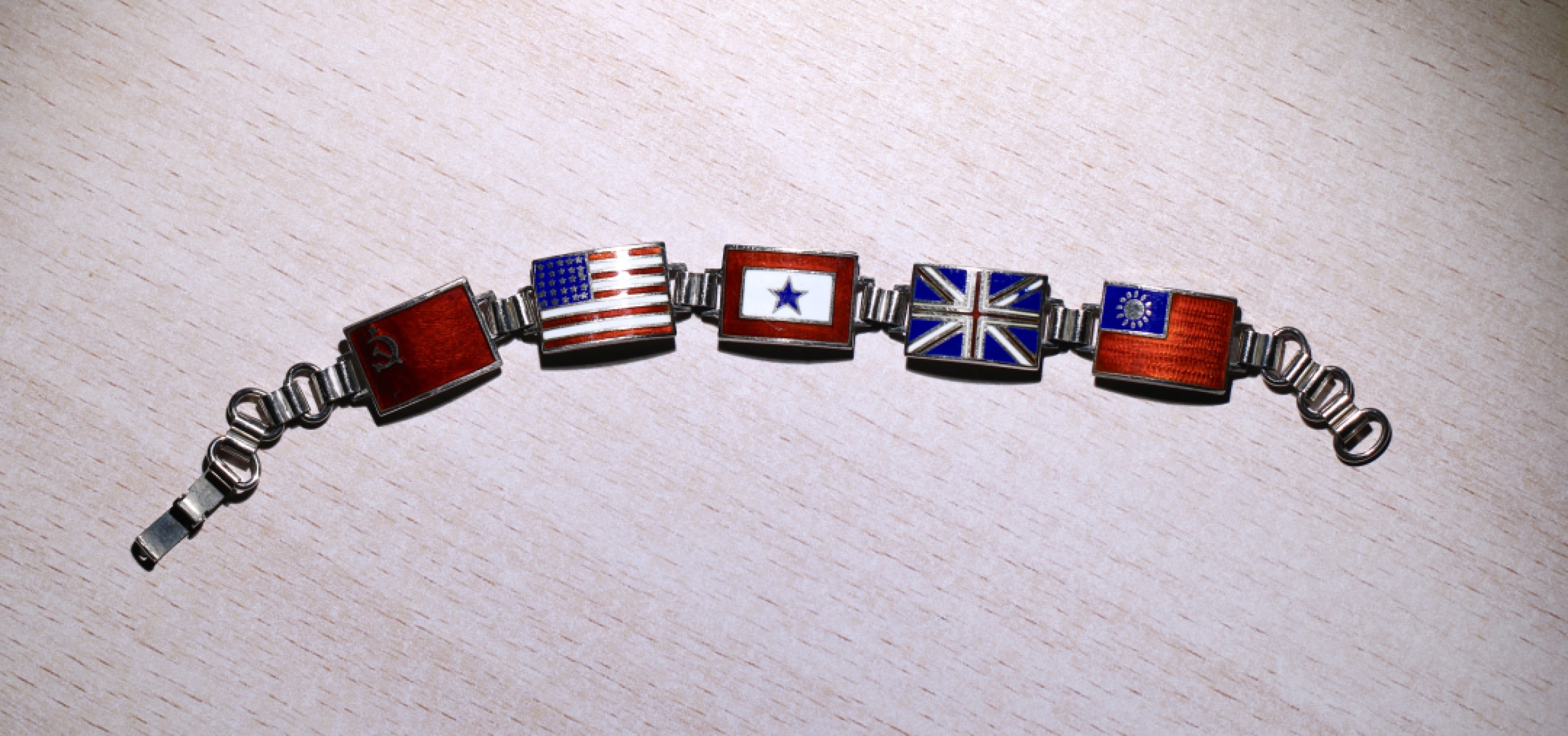 大猫徽章拍卖第223期 四国抗战同盟 银质手链 