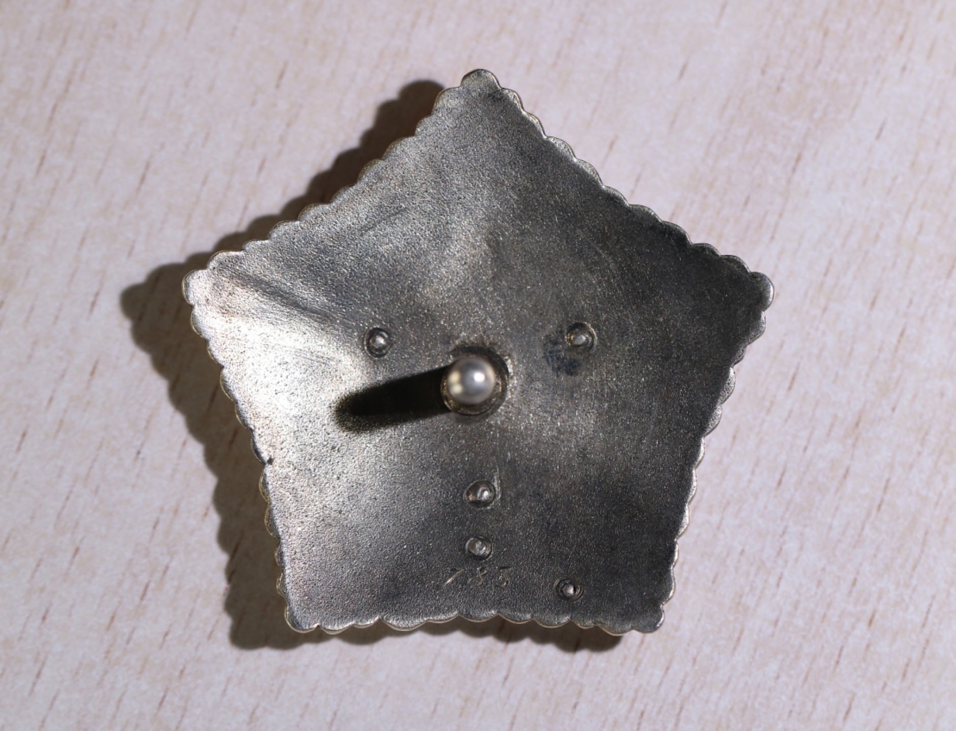 大猫徽章拍卖第223期 蒙古🇲🇳战功勋章 全品原盒 早期五钉版