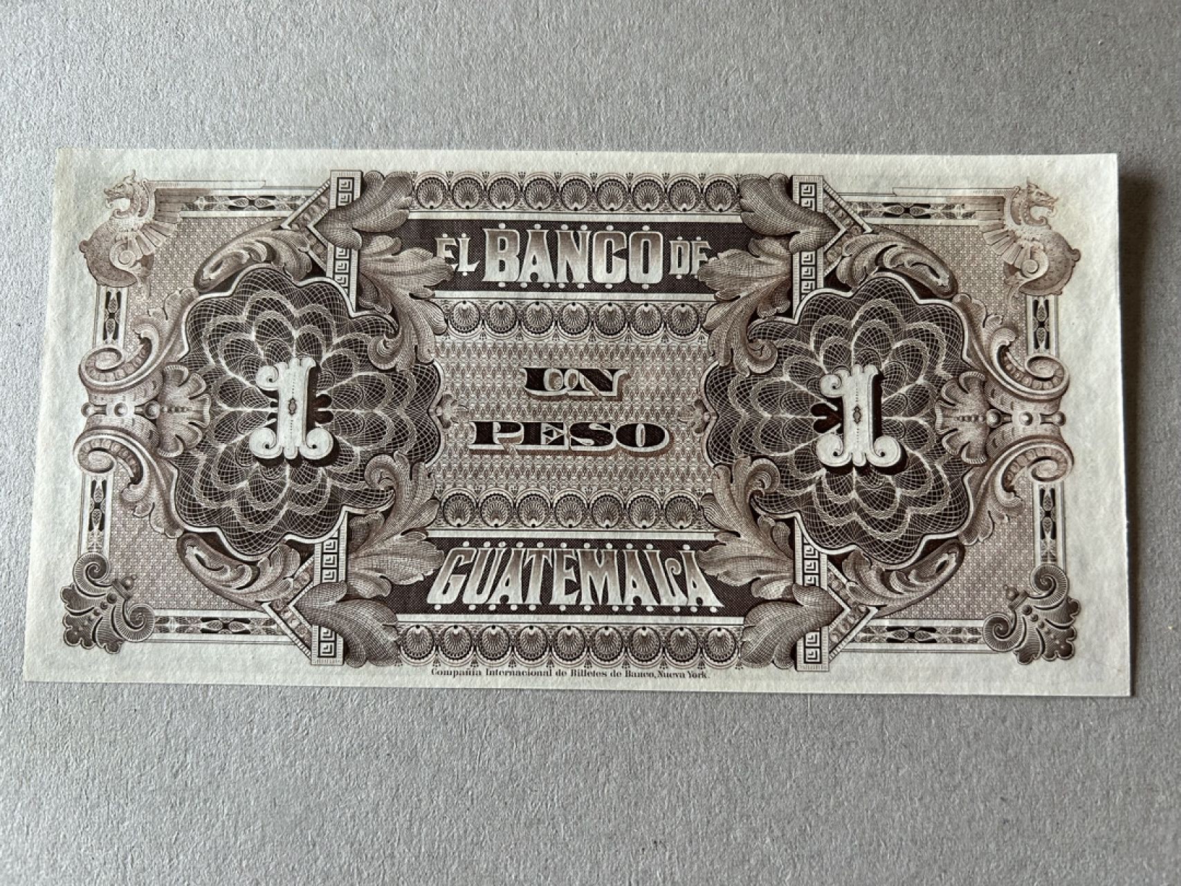 收藏联盟Quantum Auction 第257期拍卖  危地马拉1915年1比索 全新UNC 号码无4 带签实票