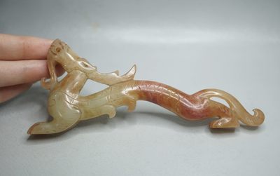 玉石翡翠玛瑙｜拍卖专场 地方玉仿古龙纹笔架