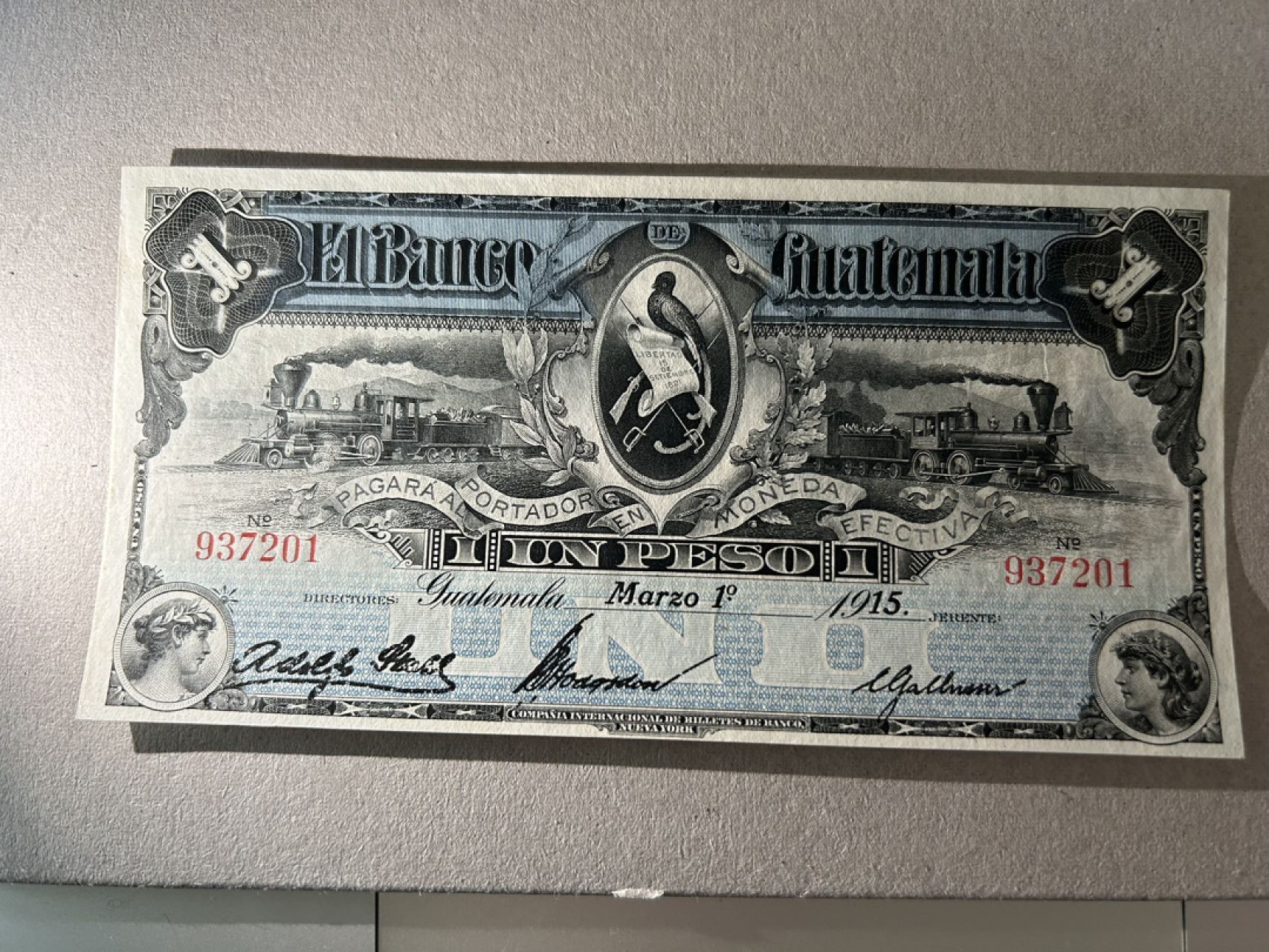 收藏联盟Quantum Auction 第257期拍卖  危地马拉1915年1比索 全新UNC 号码无4 带签实票