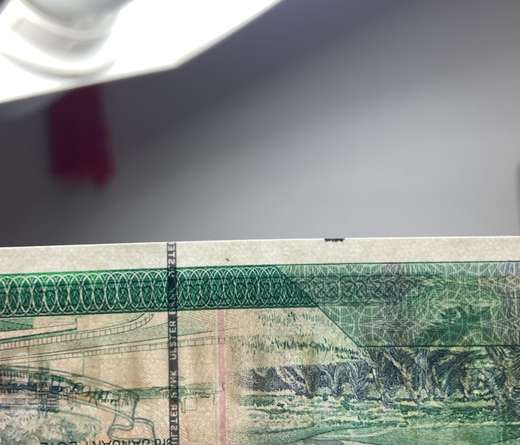收藏联盟Quantum Auction 第257期拍卖  北爱尔兰阿尔斯特银行2012年10镑 品相UNC 边缘瑕疵 细节如图