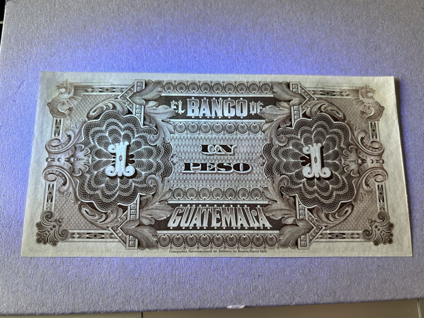 收藏联盟Quantum Auction 第257期拍卖  危地马拉1915年1比索 全新UNC 号码无4 带签实票